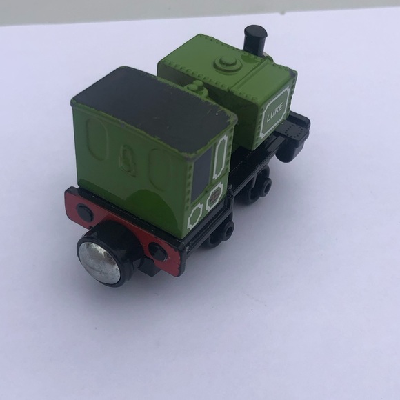 Luke the Green Engine from Thomas & Friends - Picture 3 of 4